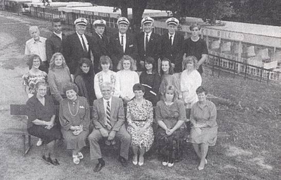 Big Creek Boat Farm entertainers, captains, and owners, John and Luella Albin (centre front)